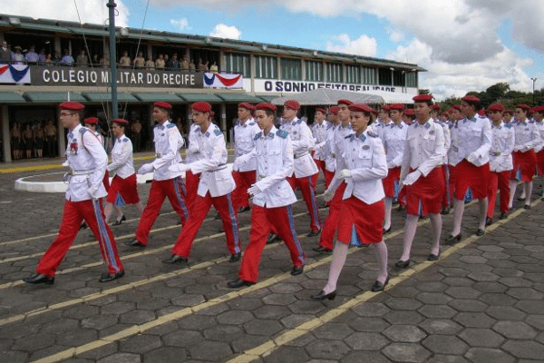 Colégios Militares